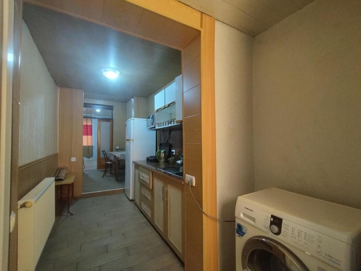 M House Apartment Tbilisi Luaran gambar