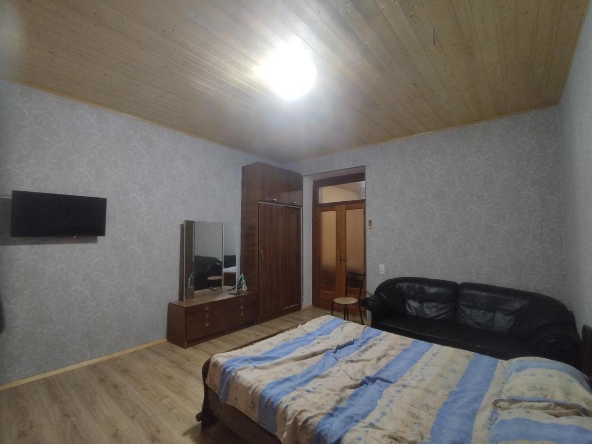 M House Apartment Tbilisi Luaran gambar